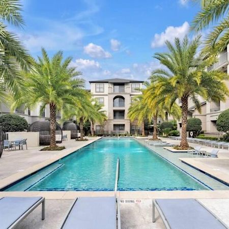Your Warm Spacious Unit With Pool - Medical Center Houston Exterior photo